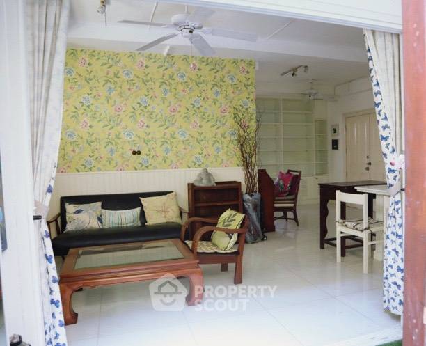 picture 2-BR Condo at Waterford Park Rama 4 near BTS Phra Khanong (ID 515200) - 1/7
