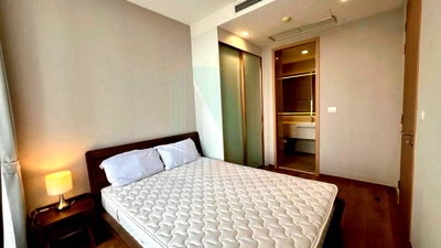 Condos for sale : For Sell Condo NOBLE BE33 Building 1, Floor 8,1 bed room, Room size 35 sqm