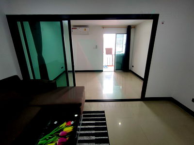 Condos for sale Soi On Nut (Sukhumvit 77) : For Sell Condo REGENT HOME 4 Building 1, Floor 7,1 bed room, Room size 31 sqm