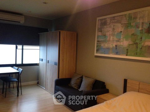 Studio Condo at The Seed Mingle Sathorn-Suanplu near BTS Sala Daeng (ID 439132)