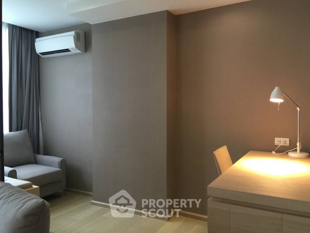 picture 1-BR Condo at Klass Silom near BTS Chong Nonsi (ID 514126) - 3/9
