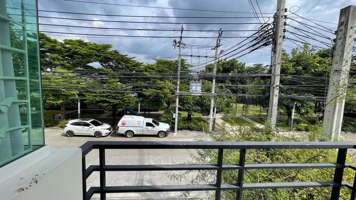 รูป ขายทาวน์โฮมหลังมุม 30.4 ตรวา. โซนหน้าสวน ส่วนตัวสุดๆ หมู่บ้านกัสโต้ บางนา–สุวรรณภูมิ - รูปที่ 21/25