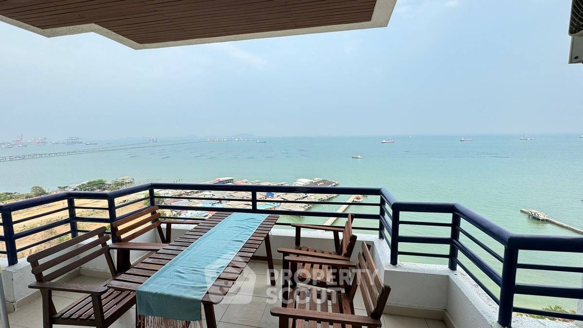 picture 3-BR Condo at Rama Harbour View Condominium in Surasak (ID 2390408) - 14/41