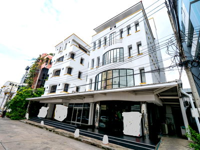 เช่าอาคารพาณิชย์ นนทบุรี : ให้เช่า อาคาร ตึก ออฟฟิต สำนักงาน ทำธุรกิจ 5 ชั้น มีลิฟต์ ขนาด 50 ตรว. พื้นที่ 600 ตรม. เกือบติดเซ็นทรัลรัตนาธิเบศร์ ซอยรัตนาธิเบศร์ 30 