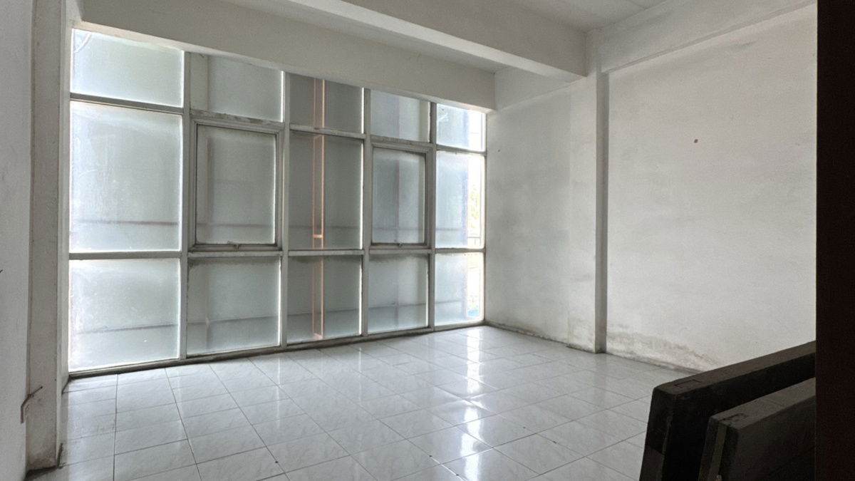 รูป AP 0869 : ธุรกิจการค้า แหลมฉบัง - รูปที่ 10/20