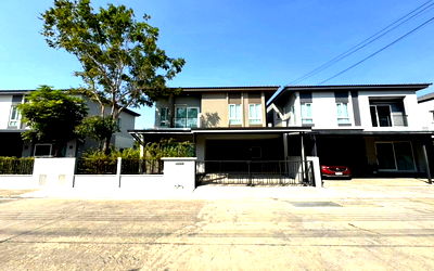 บ้านแฝดให้เช่า : ให้เช่า แกรนด์พลีโน่ บางนา-อ่อนนุช บ้าน แฝดหลังใหญ่ ซ.กิ่งแก้ว37 สวยพร้อมอยู่และพร้อมเฟอร์