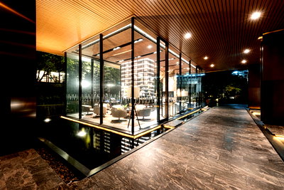 Condos for sale : LTH13517 – Condo for Sale | The Esse Sukhumvit 36 | 77 sqm | 1 Bed 1.5 Baths | 25.99 MB | Near BTS Thonglor