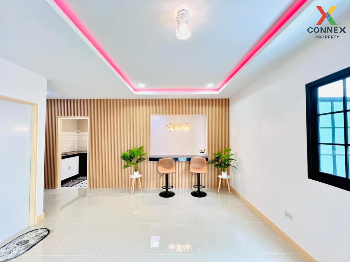 picture For Sale Townhouse/Townhome  , Pruksa Ville 19 Wongwaen - Pinklao , corner unit , newly renovated , Plai Bang , Bang Kruai , Nonthaburi , CX-131877 ✅ Live chat with us ADD LINE @connexproperty ✅  - 9/12