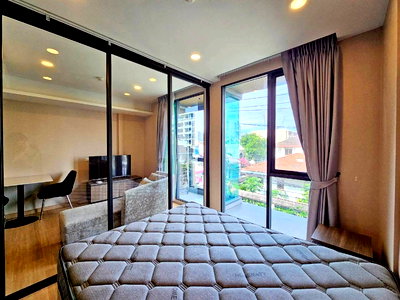 Condos for rent : LLOYD                       Soonvijai