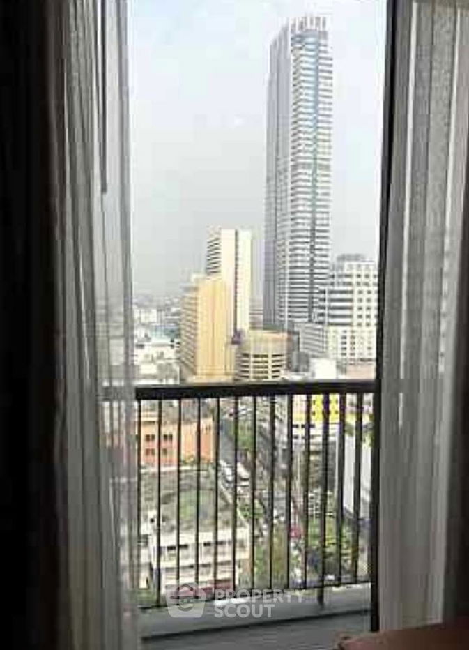 รูป คอนโด 2-ห้องนอน ที่ โนเบิล รีโว สีลม ใกล้ BTS สุรศักดิ์ (ID 303899) - รูปที่ 4/8