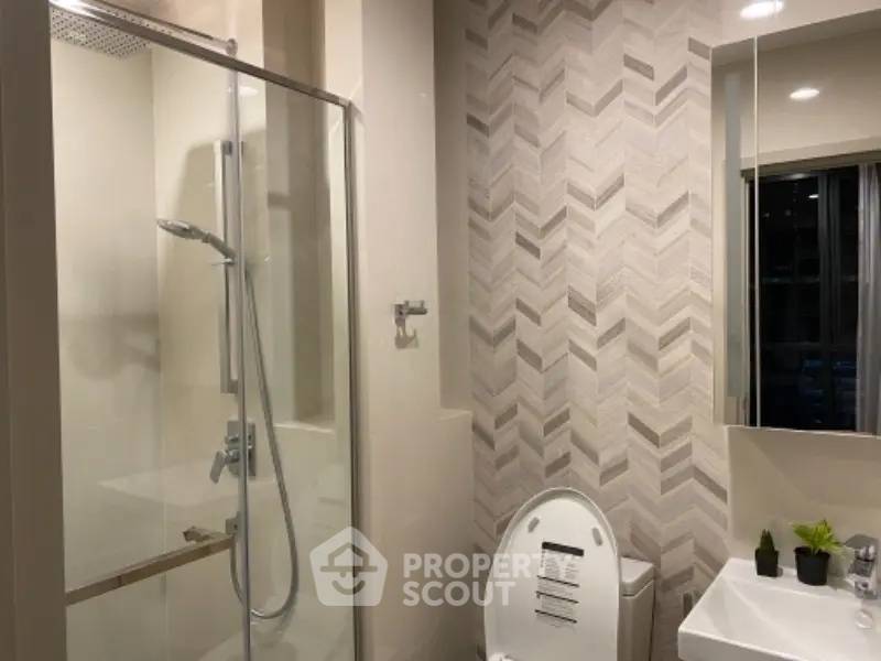 picture 1-BR Condo at Oka Haus Sukhumvit 36 near BTS Thong Lor (ID 2279050) - 7/12