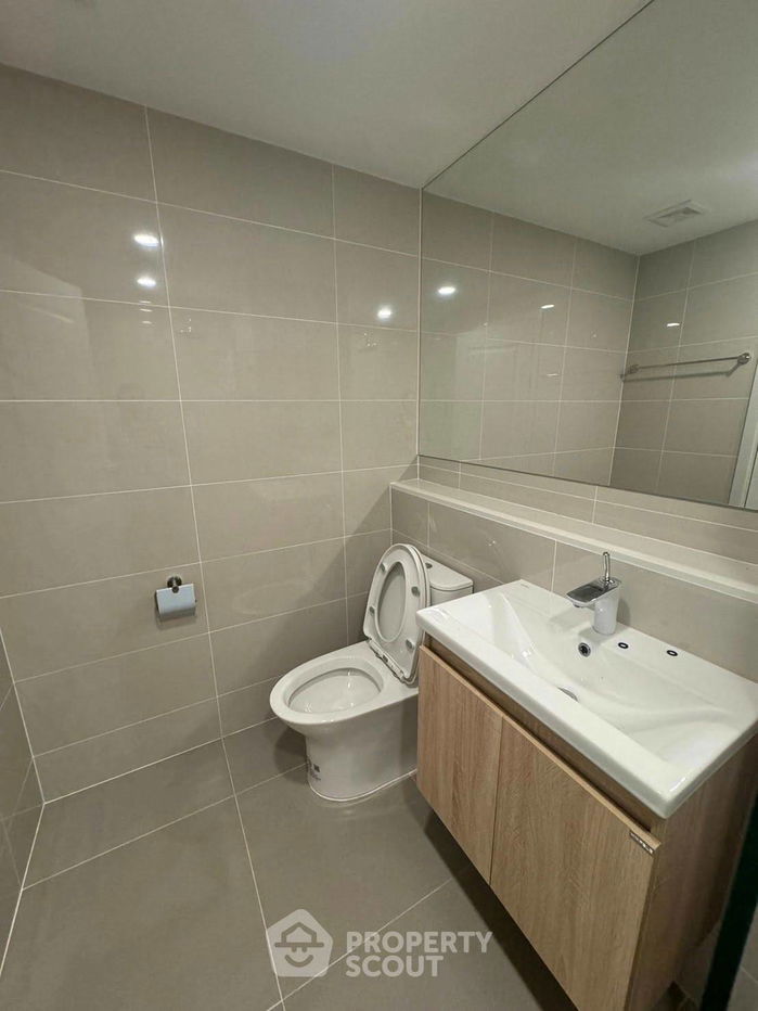 picture 1-BR Condo at Cybiq Ratchada 32 in Chan Kasem (ID 2391805) - 6/8