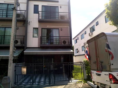 ทาวน์โฮม ถนนสุขาภิบาล 5 : JK 6082351 : บ้านกลางเมือง รามอินทรา-วัชรพล