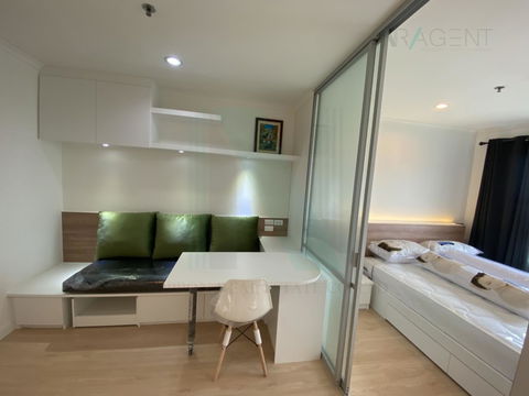 For Sell Condo LUMPINI VILLE LATPHRAO - CHOKCHAI 4 Building B, Floor 10,1 bed room, Room size 28 sqm