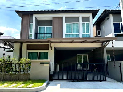 Twin houses for rent Samut Prakarn : For Rent​ Pleno​ Suksawat-Prachauthit60 3bedroom  3bathroom  ready to move fully fitted​