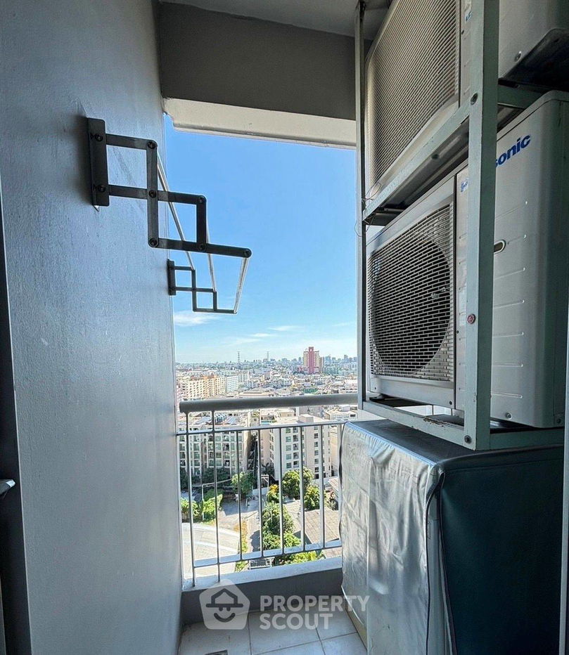 picture 1-BR Condo at Life @ Ratchada-Huaikwang near MRT Sutthisan (ID 1444562) - 5/17