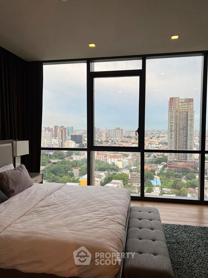 picture 3-BR Condo at The Monument Thonglo close to Thong Lo (ID 2300502) - 10/19