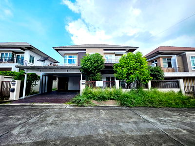 บ้านเดี่ยว ชลบุรี : ขายบ้านสวยเหมือนใหม่! หลังใหญ่สุดในโครงการโคโค่ฮิลล์ Coco Hill แหลมฉบัง ศรีราชา ชลบุรี  – ที่ดิน 66 ตร.วา พื้นที่ใช้สอย 266 ตร.ม.