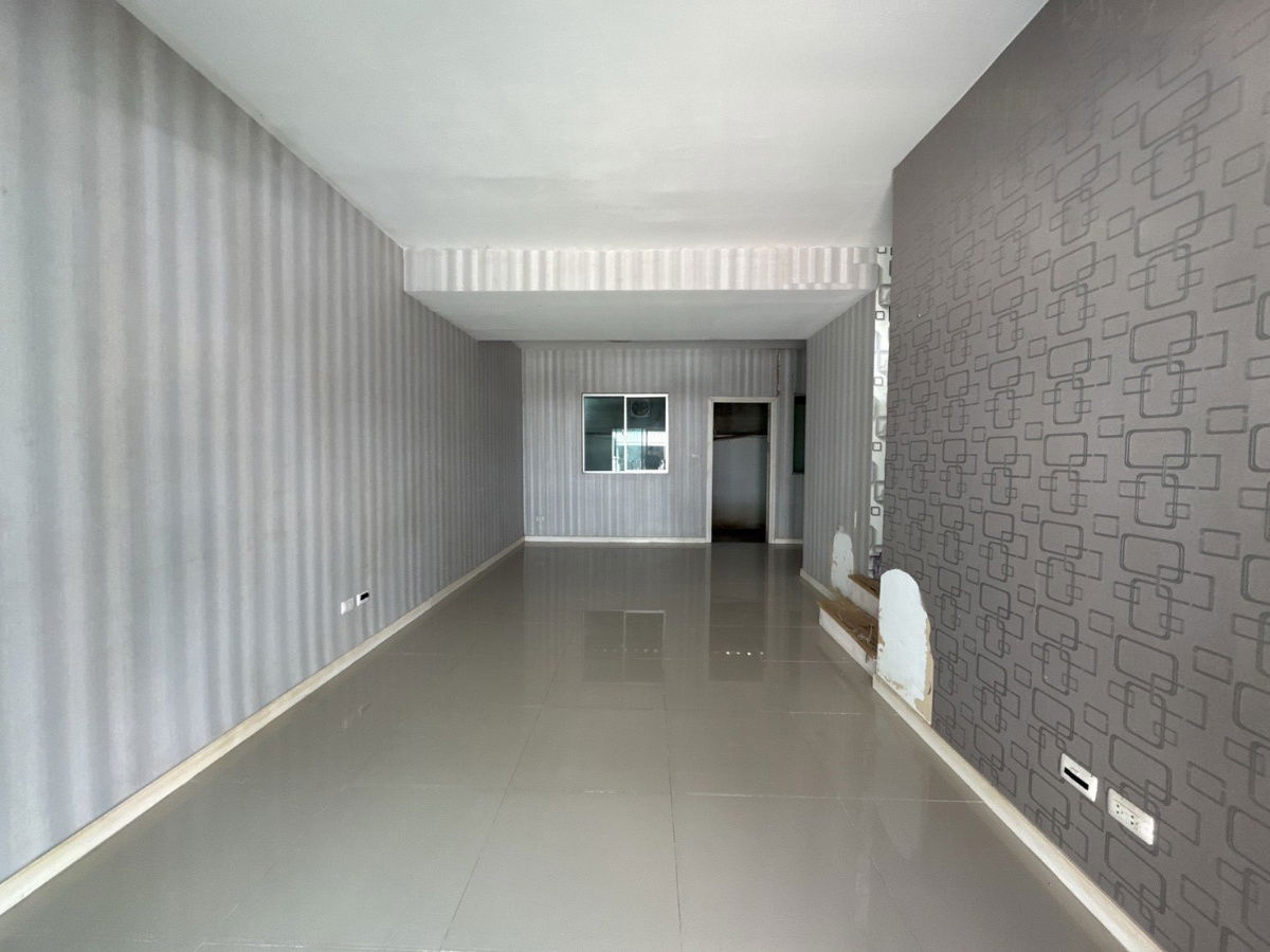 รูป JK 5723086 : นอกโครงการชลบุรี ศรีราชา - รูปที่ 4/11