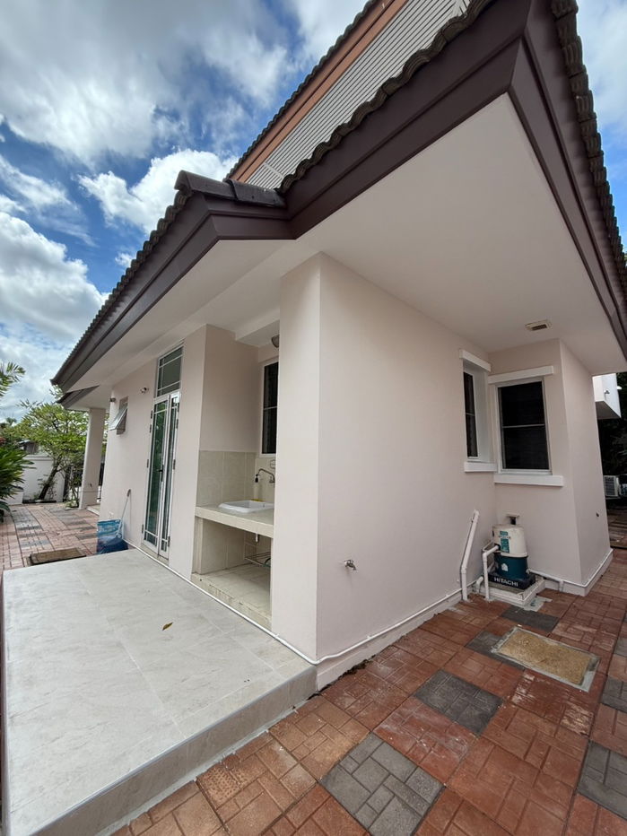 รูป ให้เช่าบ้านเดี่ยว นันทวัน พระรามเก้า อ่อนนุช 2 ชั้น 3 ห้องนอน ใกล้สนามบินสุวรรณภูมิ สวย ร่มรื่น  - รูปที่ 16/19