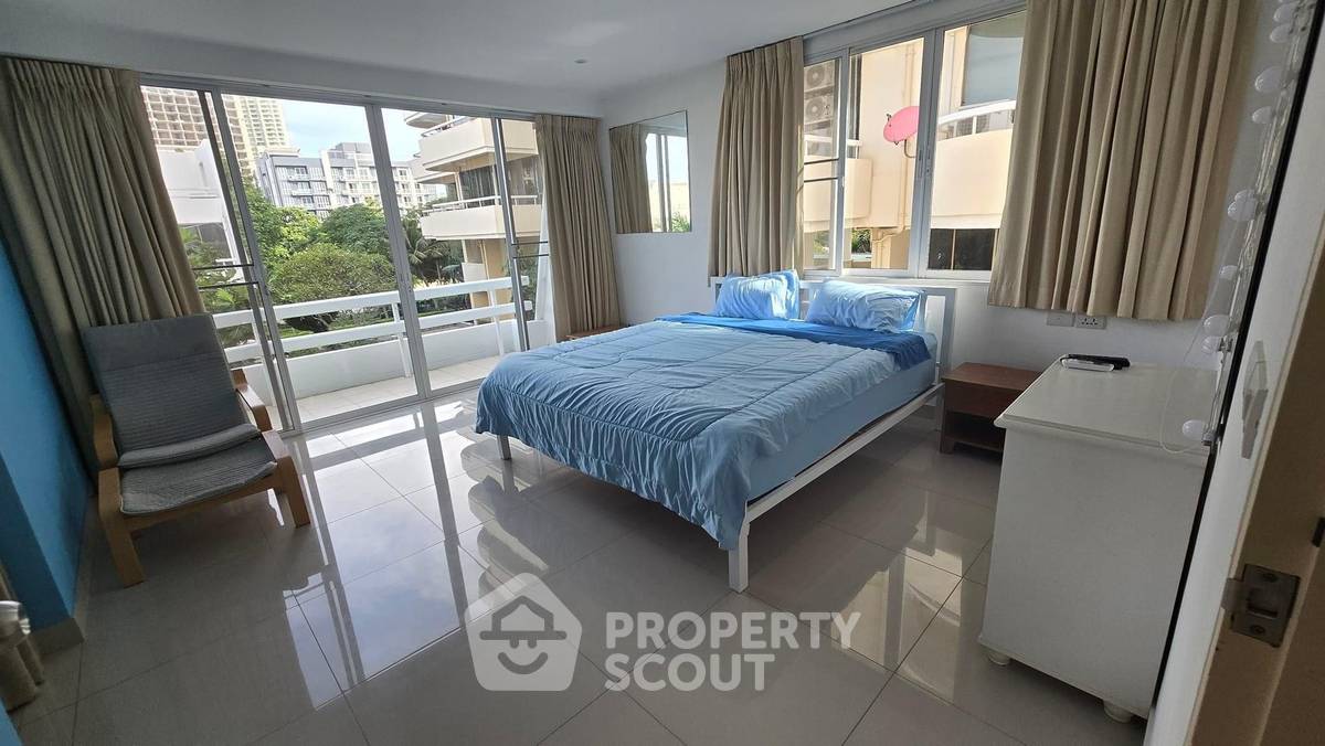 picture 4-BR Condo at Chom Talay Resort Condominium close to Pattaya (ID 1885768) - 24/30