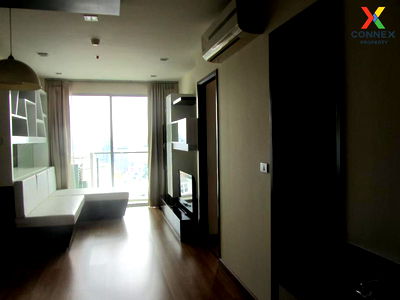 Condos for rent Sukhumvit 69/1 : For Rent Condo , Sky Walk Residences , BTS-Phra Khanong , Phra Khanong Nuea , Watthana , Bangkok , CX-135691 ✅ Live chat with us ADD LINE @connexproperty ✅