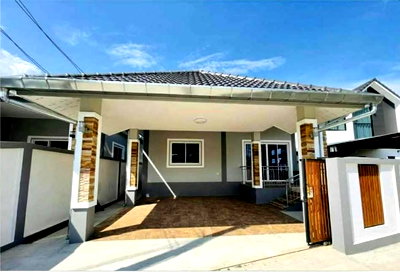 บ้านเดี่ยวให้เช่า : ให้เช่าบ้านเดี่ยวชั้นเดียว 3 ห้องนอน 2 ห้องน้ำ 1  ห้องครัว  2 ที่จอดรถ 