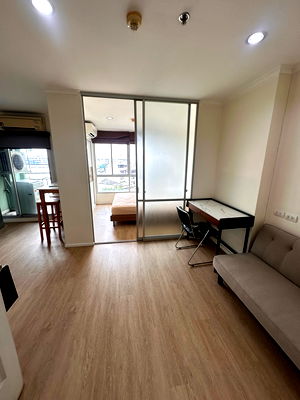 คอนโดให้เช่า : ให้เช่า ลุมพินี เพลส รัชโยธิน ติด BTS ตรงข้าม เมเจอร์