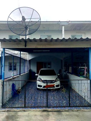 ขายทาวน์โฮม : ขายถูก ทาวน์เฮ้าส์2ชั้น 20.3ตรว. หมู่บ้านกุรนิฐษ์ ถนนสังฆสันติสุข12 หนองจอก