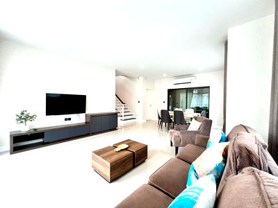 บ้านเดี่ยวให้เช่า : ให้เช่า บ้านเดี่ยว เศรษฐสิริ กรุงเทพกรีฑา ใกล้ Brighton Collage 4 ห้องนอน