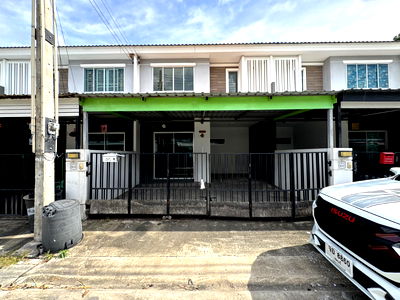 ทาวน์โฮม ศรีราชา ชลบุรี : JK 5723086 : นอกโครงการชลบุรี ศรีราชา