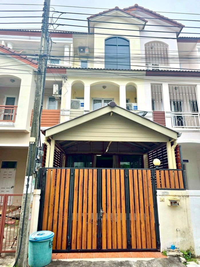 รูป ทาวน์เฮ้าส์ 3 ชั้น เดอะบัลโคนี่โฮม อุดมสุข-เฉลิมพระเกียรติ ร.9 (The Balcony Home) - รูปที่ 1/10