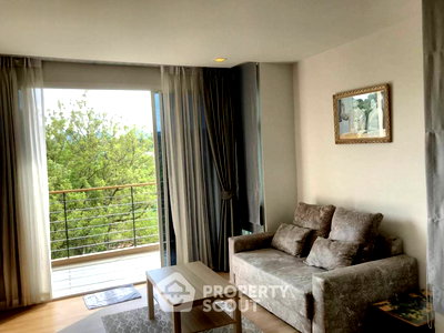 Condos for rent : 1-BR Condo at Greenlake Condo Sriracha in Surasak (ID 1925343)