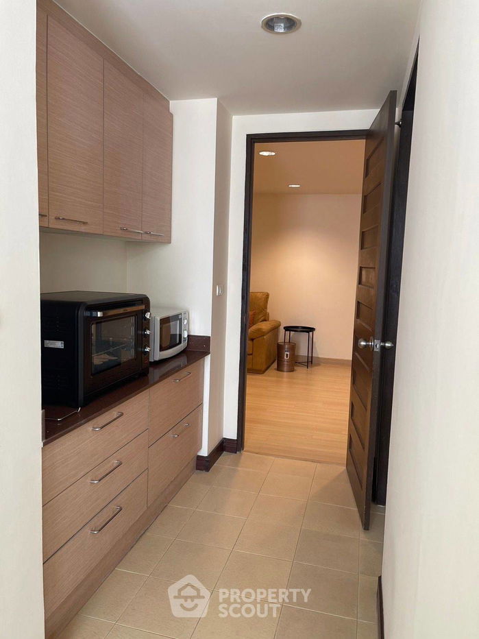 picture 3-BR Condo at The Amethyst Sukhumvit 39 near BTS Phrom Phong (ID 1503690) - 11/19