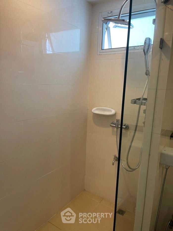 picture 3-BR Condo at The Amethyst Sukhumvit 39 near BTS Phrom Phong (ID 1503690) - 15/19