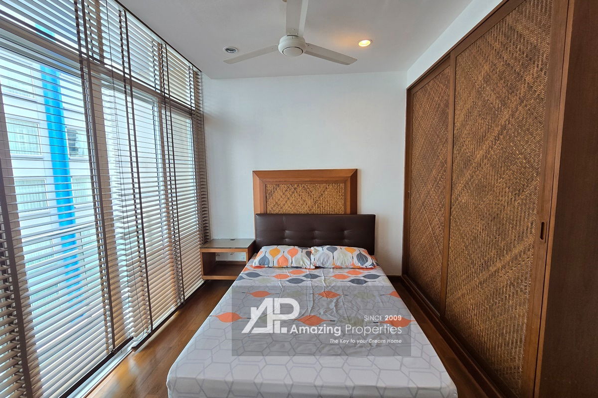 picture 4 Bedroom Condo near NIST International School - 18/19