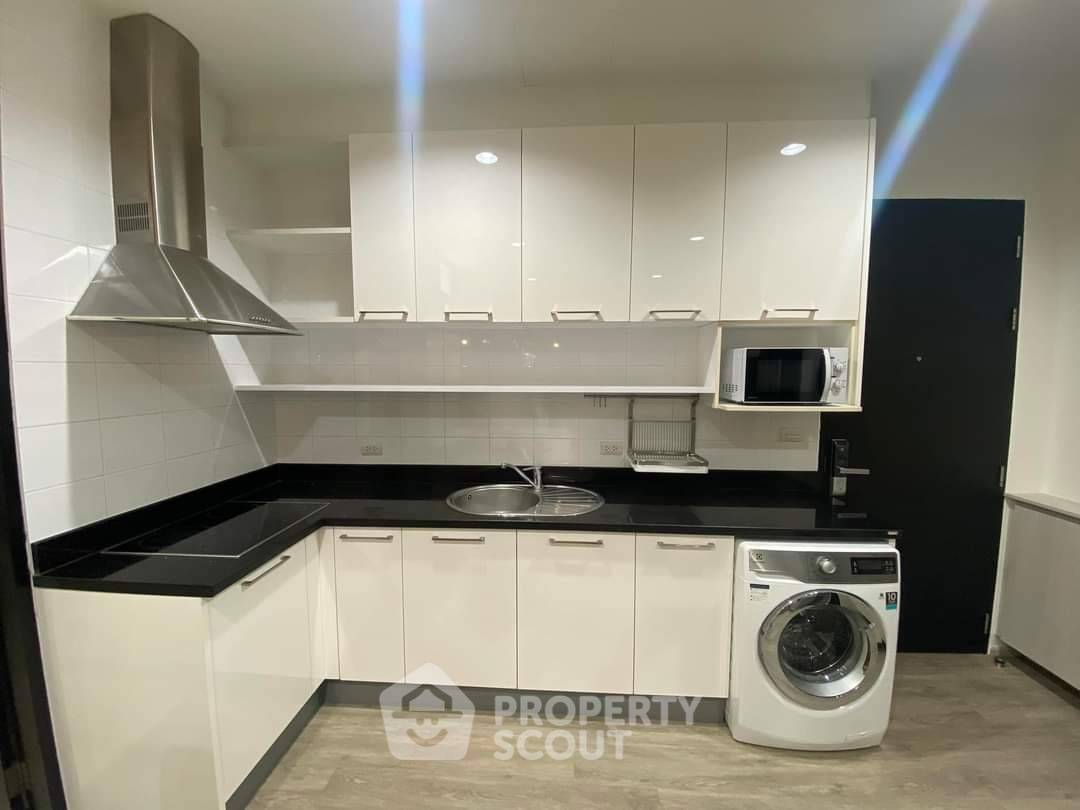 picture 1-BR Condo at Baan Klang Krung Siam-Pathumwan Condominium near BTS Ratchathewi (ID 1832536) - 9/14