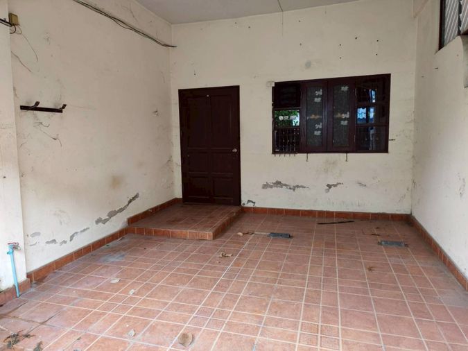 2-bed townhouse for sale, 92 sqm, 16 sq wah, Kritsana Narathorn