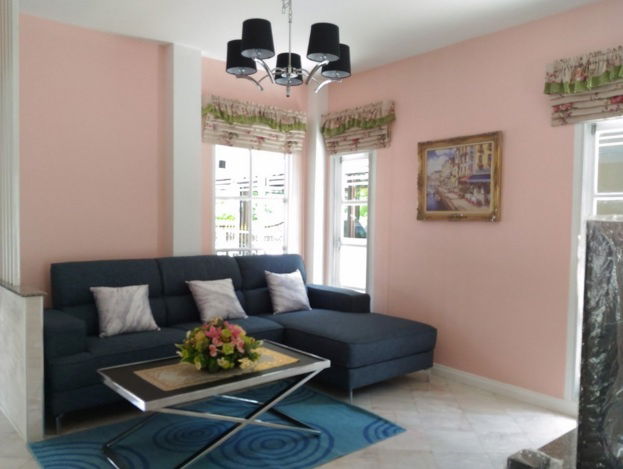 picture 2-story detached house,  3 bedrooms, 3 bathrooms,  built-in furniture, complete electrical appliances - 7/11