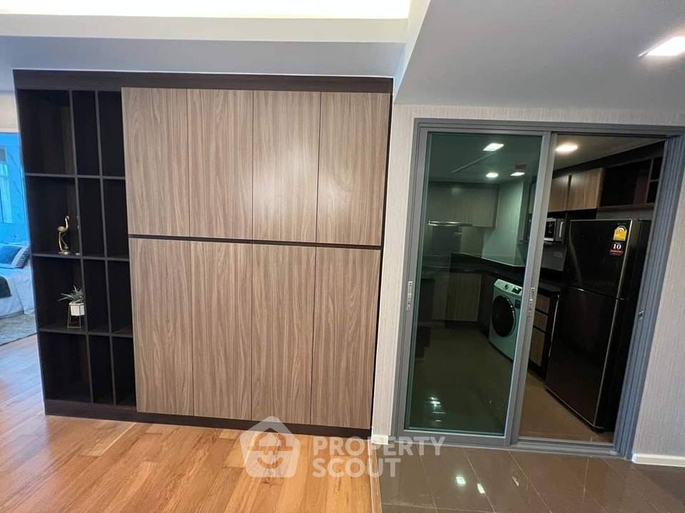 picture 1-BR Condo at Focus Ploenchit near BTS Nana (ID 1930513) - 6/8
