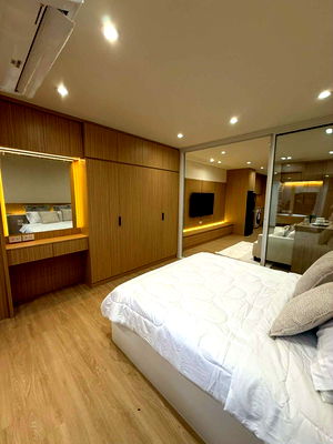 Condos for sale 700 Year Sports Arena Chiang Mai : Hillside4 Condo for  Sale! , Walkable to Nimman ,Maya Shopping Mall,Near Cmu