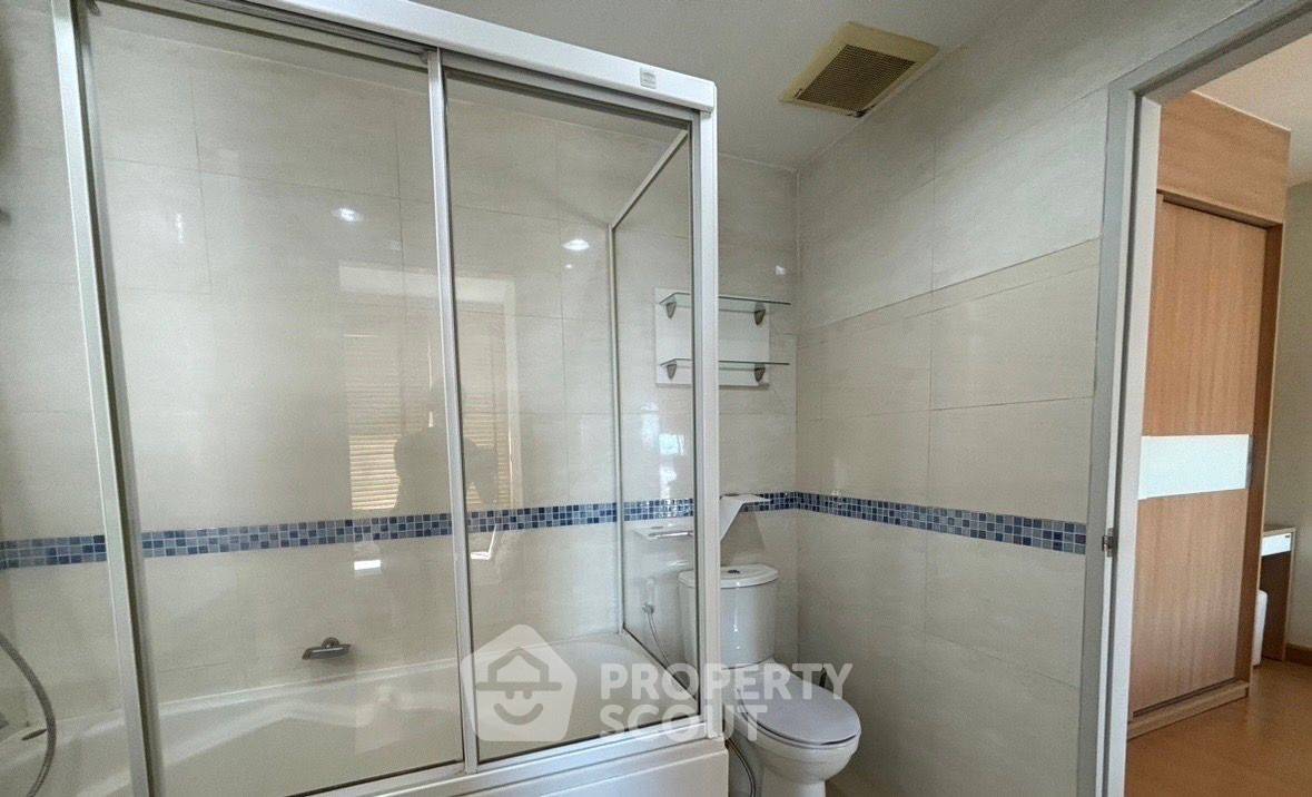 picture 1-BR Condo at Life @ Ratchada-Huaikwang near MRT Sutthisan (ID 1444562) - 3/17