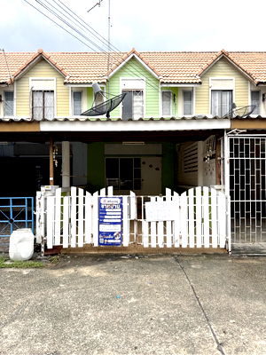 ทาวน์โฮม นิคมอมตะนคร : JK 5565735 : นอกโครงการเมืองชลบุรี