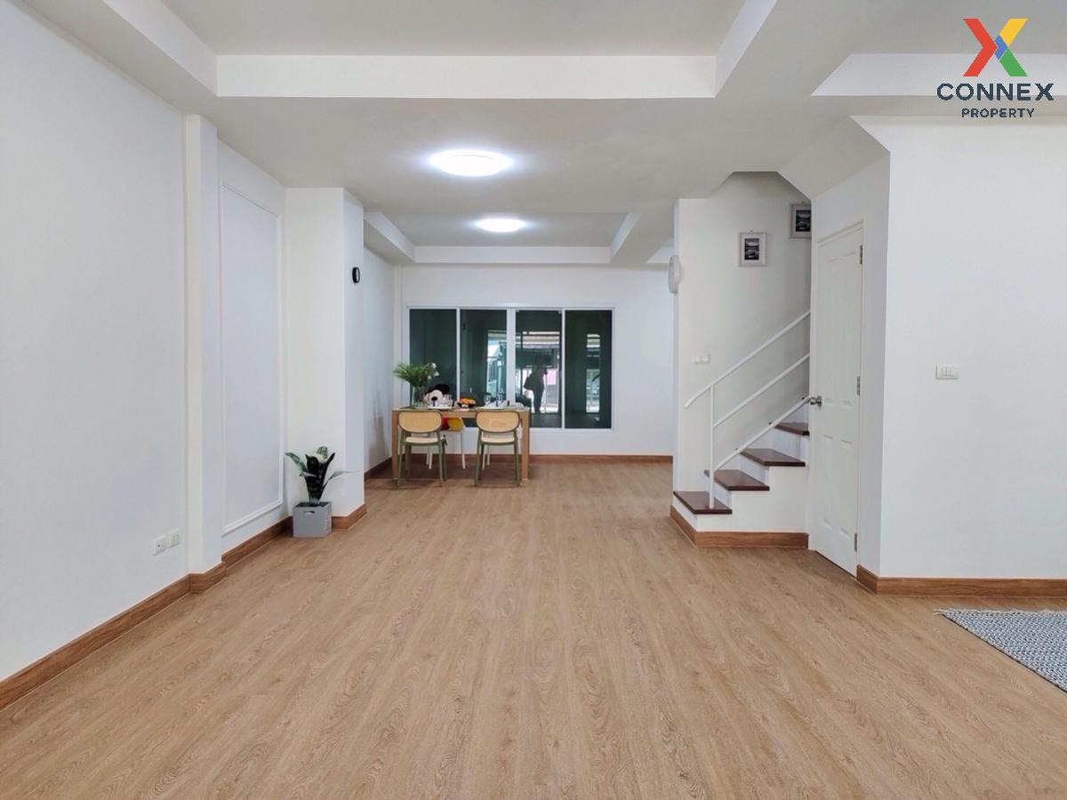 picture For Sale Townhouse/Townhome  , The Life Bangna , MRT-Sri Iam , Bang Phli Yai , Bang Phli , Samut Prakarn , CX-135452 ✅ Live chat with us ADD LINE @connexproperty ✅  - 6/12