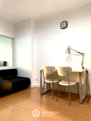 Condos for sale MRT Huai Khwang : 1-BR Condo at Life @ Ratchada-Huaikwang near MRT Sutthisan (ID 2391873)