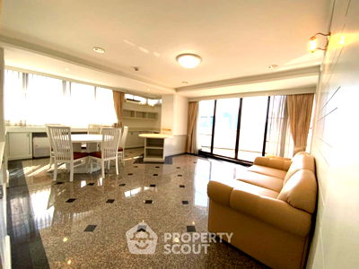 Condos for rent : 1-BR Condo at Supalai Place Sukhumvit 39 near BTS Phrom Phong (ID 513395)