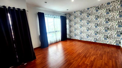 Shophouses for rent Bueng Kum : For Rent: Sena Town Nawamin Home Office, 3 Floors, 23.6 Sq. Wah, Convenient Location