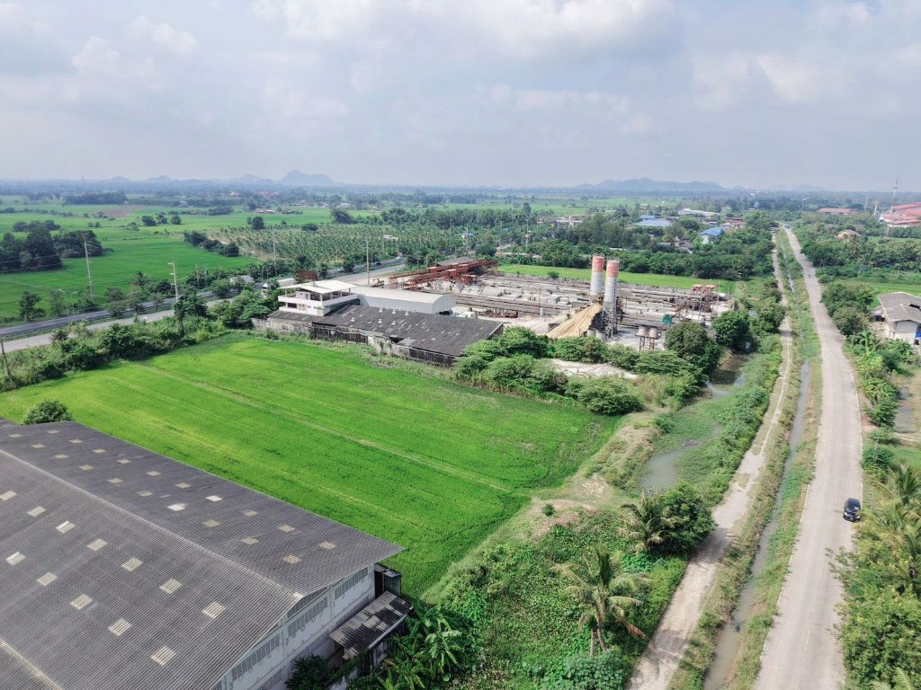 รูป เจ้าของขายเอง ที่ดินแปลงสวย 5 ไร่ 1 งาน 29 วา. ติดถนนใหญ่ 4 เลน (ถนนเพชรเกษม สายปากท่อ - ราชบุรี)เหมาะสำหรับสร้างโรงงาน โกดัง  อ.ปากท่อ ราชบุรี - รูปที่ 6/39