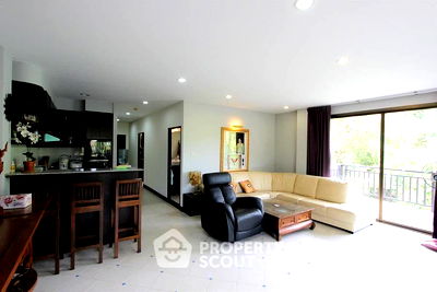 Condos for rent Sattahip Chonburi : 4-BR Duplex at Sunrise Beach Resort And Residence in Na Chom Thian (ID 1440608)