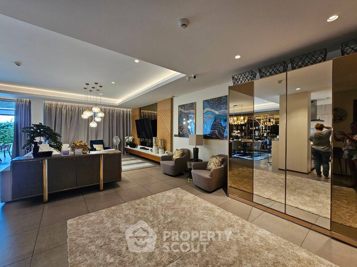 picture 4-BR Condo at Angsana Beachfront Residences close to Laguna (ID 1388608) - 74/84